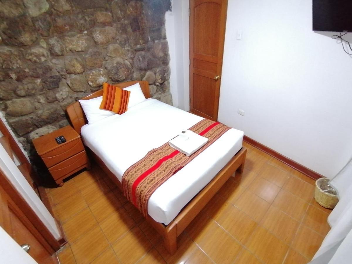 Hostal Turistico Illapa Cusco 119 エクステリア 写真