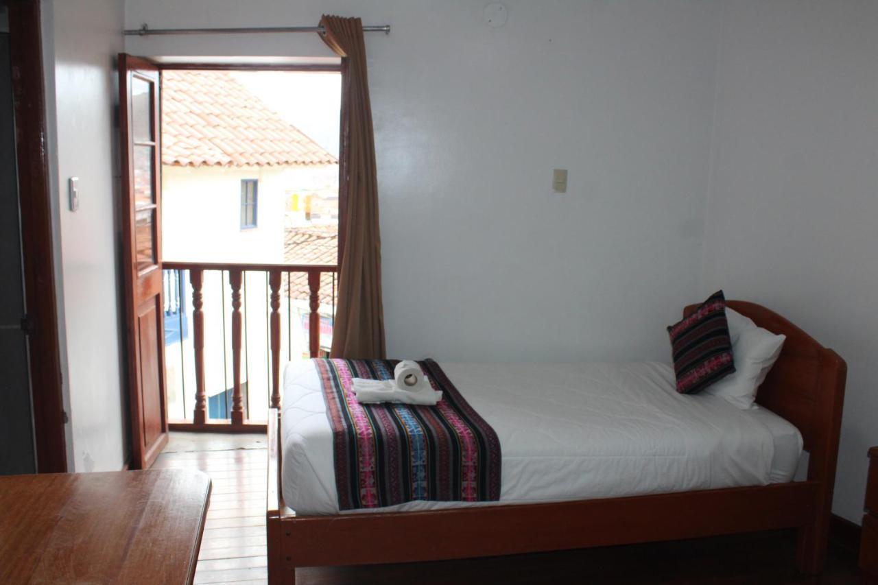 Hostal Turistico Illapa Cusco 119 エクステリア 写真